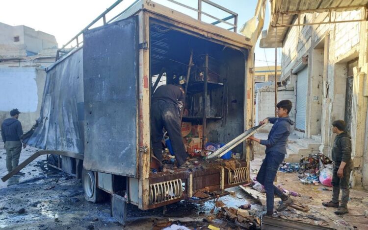 Continuing its months-long bombardment campaign, regime artillery shelling destroyed a popular market in northern Idlib’s Sarmin. (Photo: Telegram)
